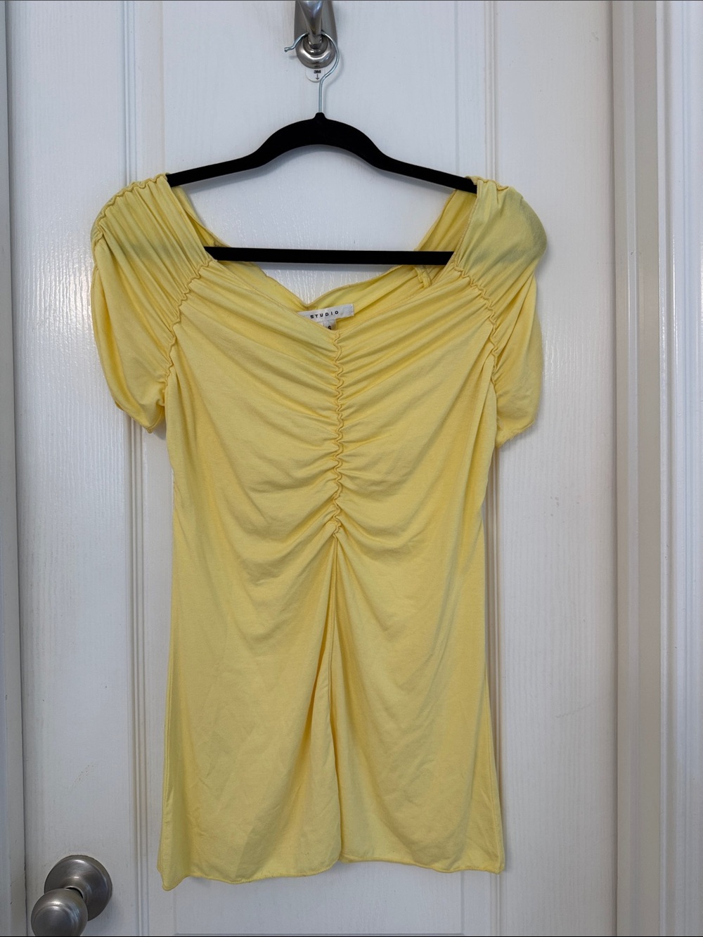 Max Studio Yellow Ruched Short Sleeve Top